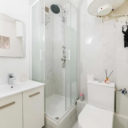 Grand Fonctionnel Republique - 10 Apartamento *