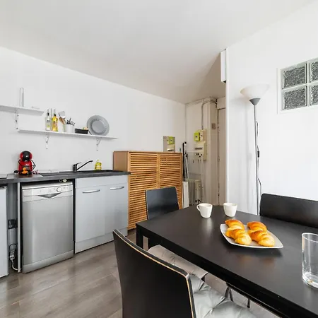 Grand Fonctionnel Republique - 10 Apartamento